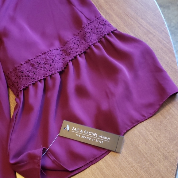 Zac & Rachel Woman Blouse, Size 1X - Picture 2 of 6